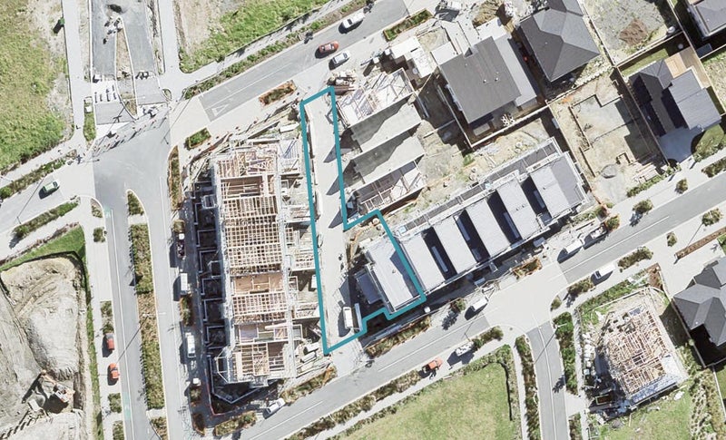 2 Makura Road, Long Bay, Auckland - Carousel 1
