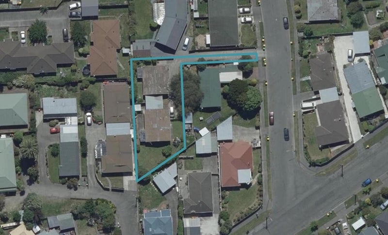 1/5 Chilton Drive, Mairehau, Christchurch - Carousel 1