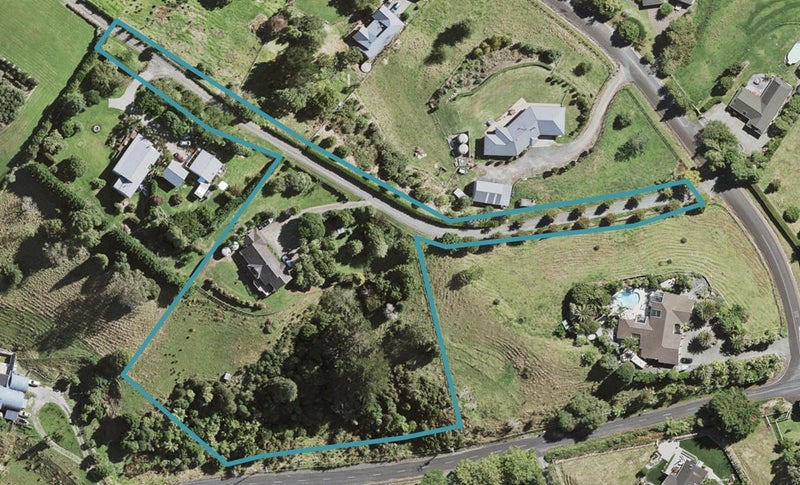 68 Kauri View Road, Ōpaheke, Papakura - Carousel 1