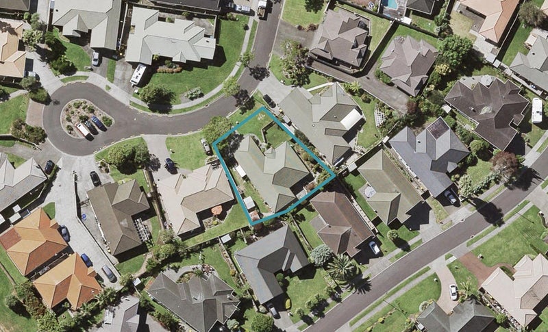 8 Fintona Place, Dannemora, Auckland - Carousel 1