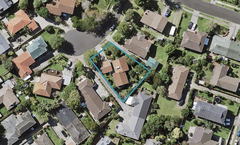 6 EVERINGHAM PL, Sunnyhills, Auckland - Carousel 1
