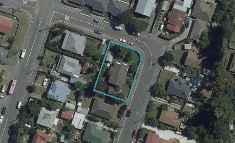 6 Bond Street, Waltham, Christchurch - Carousel 1