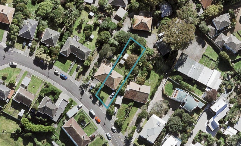 5 Savage Street, Westmere, Auckland - Carousel 1