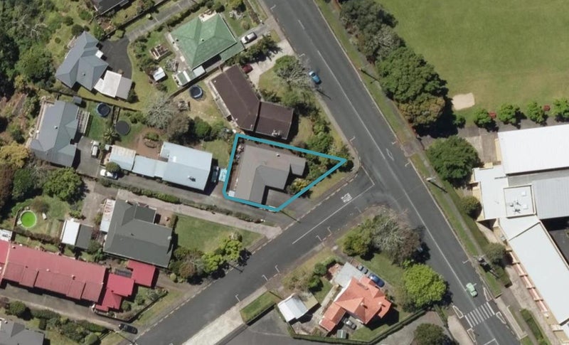 2 School Lane, Regent, Whangarei - Carousel 1