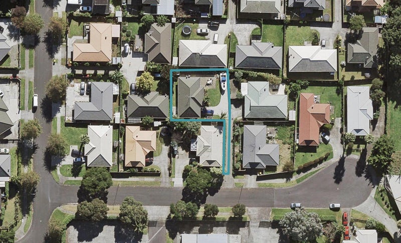 8 Atiu Place, Favona, Auckland - Carousel 1