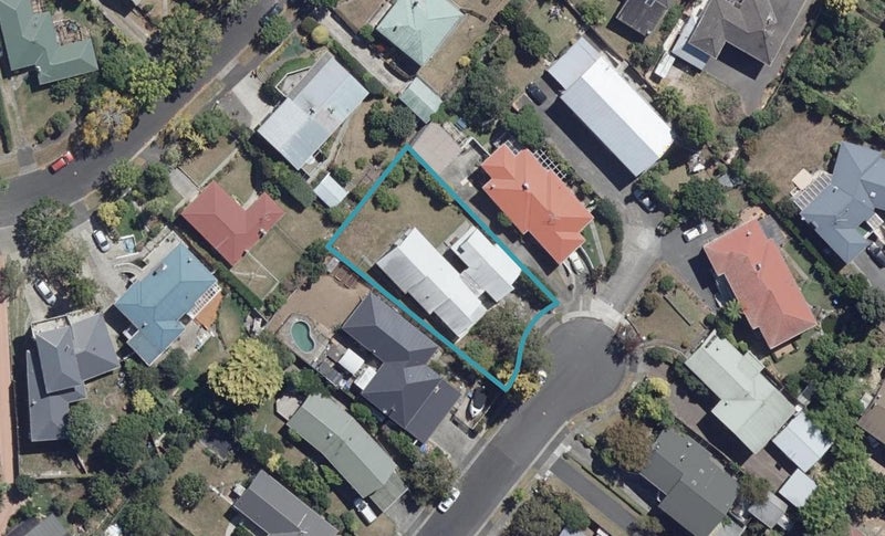 13 Vista Terrace, Hillcrest, Hamilton - Carousel 1