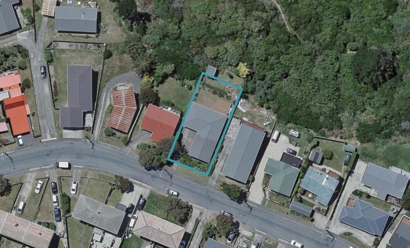 12 Kekerenga Street, Strathmore Park, Wellington - Carousel 1