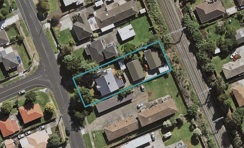 1/80 Kenderdine Road, Papatoetoe, Auckland - Carousel 1