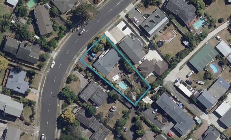 89 Poaka Avenue, Dinsdale, Hamilton - Carousel 1