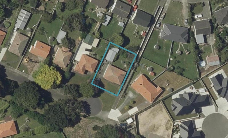 15 Wharenui Terrace, Roslyn, Palmerston North - Carousel 1
