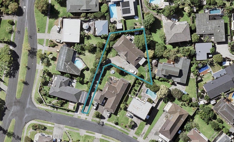4 Melissa Place, Farm Cove, Auckland - Carousel 1