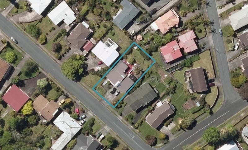 17 Oakland Avenue, Woodhill, Whangarei - Carousel 1