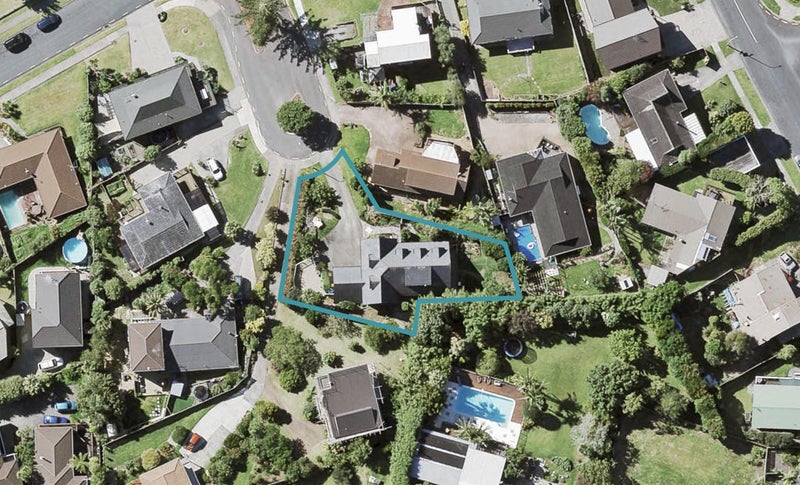6 Rosetta Court, Shelly Park, Auckland - Carousel 1