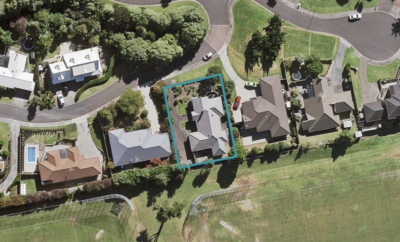 4 Stonedge Lane, Rosedale, Auckland - Carousel 1