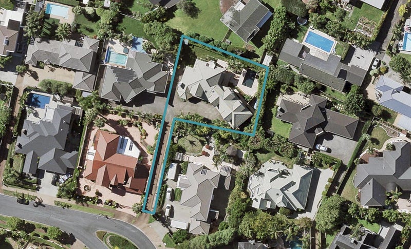 52 Manor Park, Sunnyhills, Auckland - Carousel 1