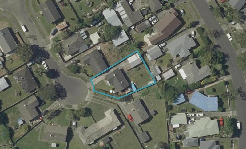 4 Heath Place, Awapuni, Palmerston North - Carousel 1