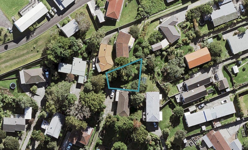 13A Stott Avenue, Birkdale, Auckland - Carousel 1