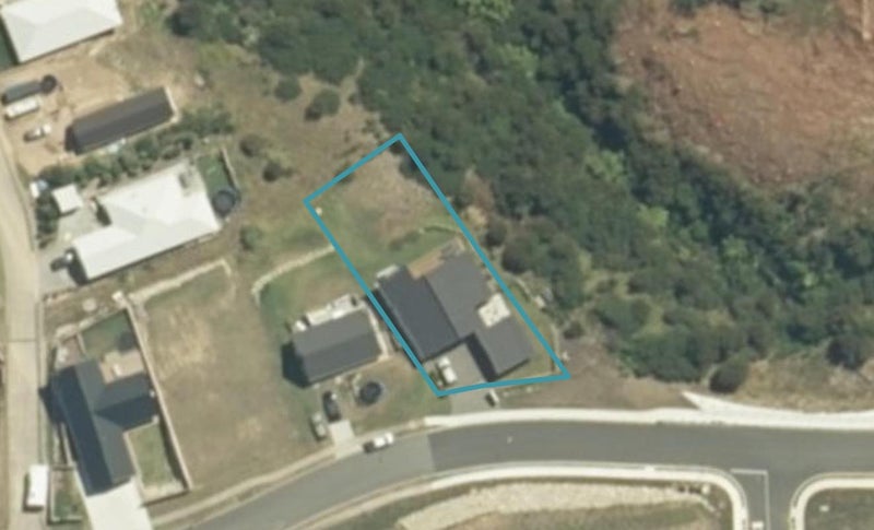 137 Te Tutu Street, Whangamatā - Carousel 1