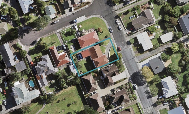 6 Tampin Road, Hillpark, Auckland - Carousel 1