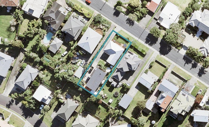 1/209 Vipond Road, Stanmore Bay, Whangaparaoa - Carousel 1