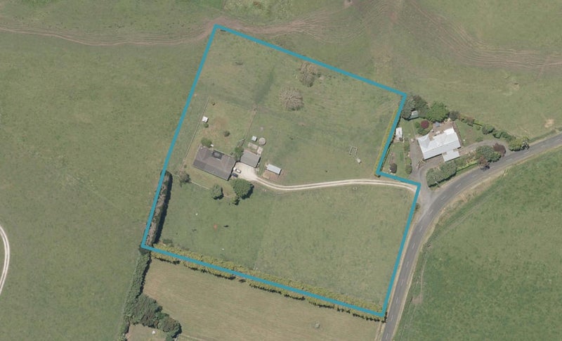 222 Watt Livingstone Road, Westmere, Whanganui - Carousel 1