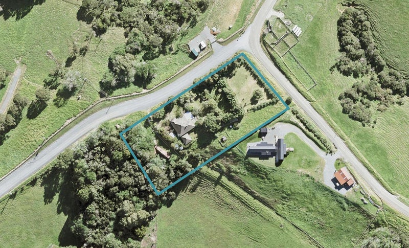 9 Bishop Lane, Tāwharanui Peninsula, Matakana - Carousel 1