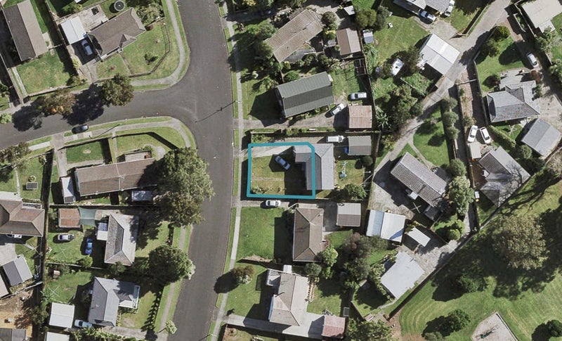17 Limond Street, Randwick Park, Auckland - Carousel 1