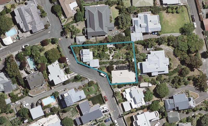 9 Gladstone Road, Bluff Hill, Napier - Carousel 1