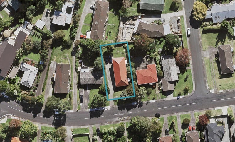 1/39 Eban Avenue, Hillcrest, Auckland - Carousel 1