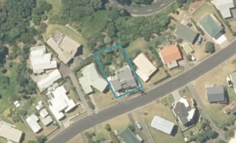 416 Onemana Drive, Onemana - Carousel 1