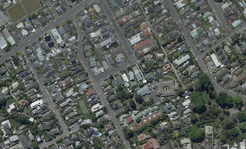 14 Gordon Avenue, St Albans, Christchurch - Carousel 1