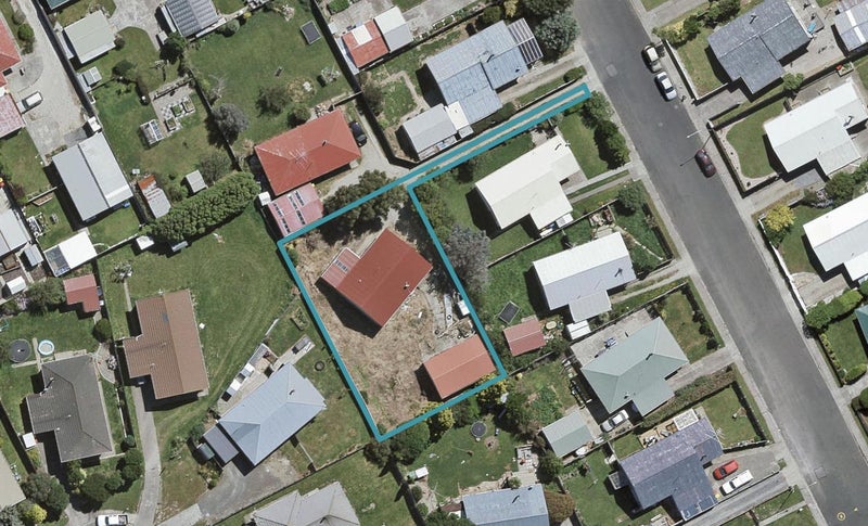 11 Ottrey Street, Clifton, Invercargill - Carousel 1