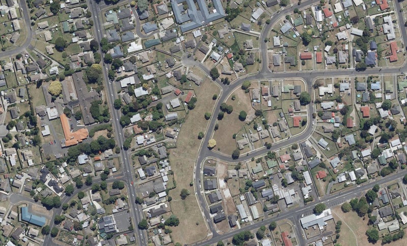 1/13 Shakespeare Avenue, Enderley, Hamilton - Carousel 1