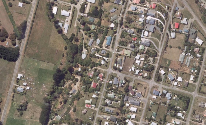 30 Semple Street, Kakanui, Oamaru - Carousel 1