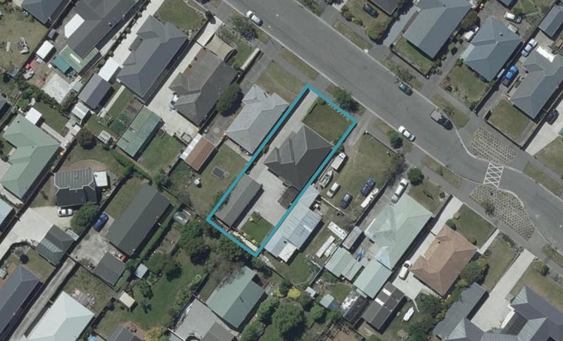 48 Bickerton Street, Wainoni, Christchurch - Carousel 1