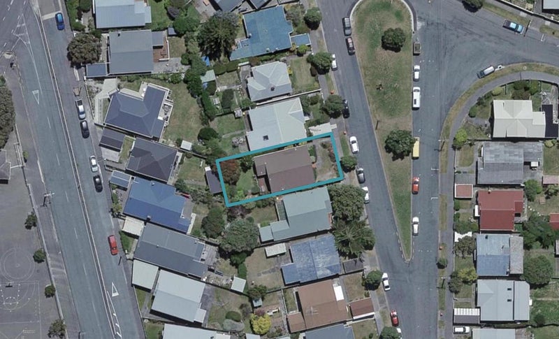 47 Palm Avenue, Lyall Bay, Wellington - Carousel 1