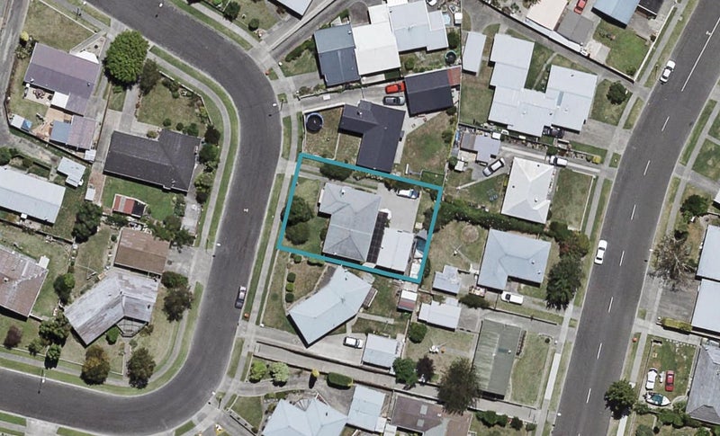90 Wynyard Crescent, Tamatea, Napier - Carousel 1