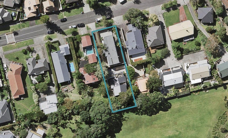 17B Southern Cross Road, Kohimarama, Auckland - Carousel 1