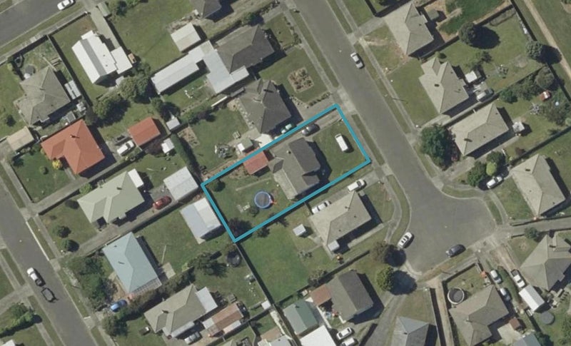 8 Avon Terrace, Roslyn, Palmerston North - Carousel 1