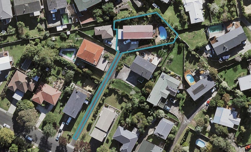 77 Lynden Avenue, Hillcrest, Auckland - Carousel 1
