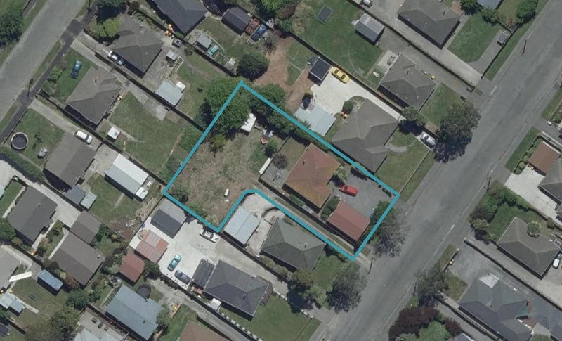 11 Morrison Avenue, Northcote, Christchurch - Carousel 1