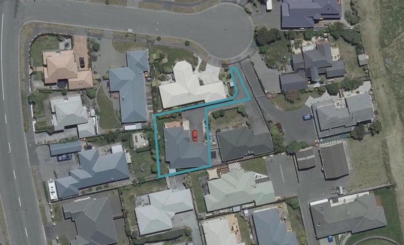 8A Neptune Place, Waimairi Beach, Christchurch - Carousel 1