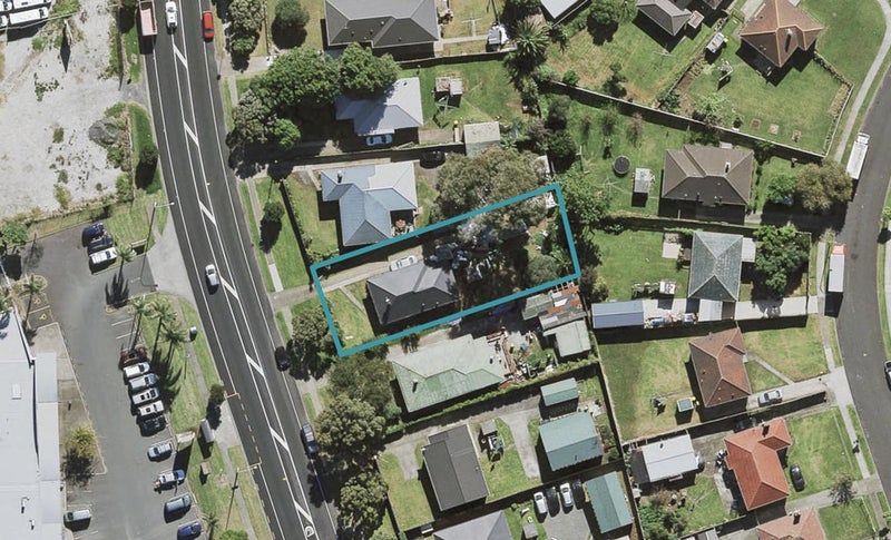 72 Kirkbride Road, Mangere, Auckland - Carousel 1