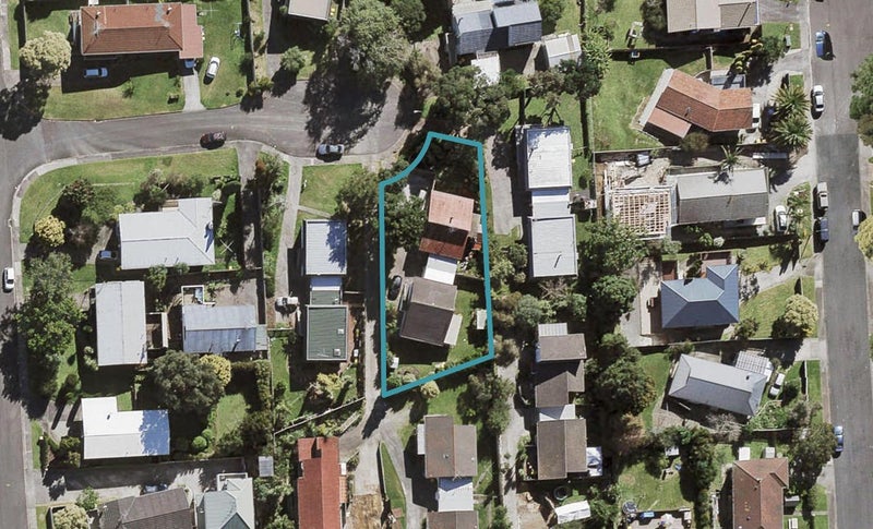 1/9 Tusac Place, Totara Vale, Auckland - Carousel 1