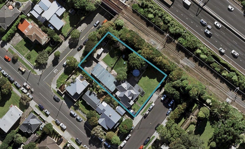 26 Wairakei Street, Greenlane, Auckland - Carousel 1