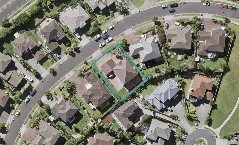 29 Killybegs Drive, Pinehill, Auckland - Carousel 1