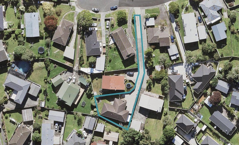 14A Karo Place, Glendene, Auckland - Carousel 1