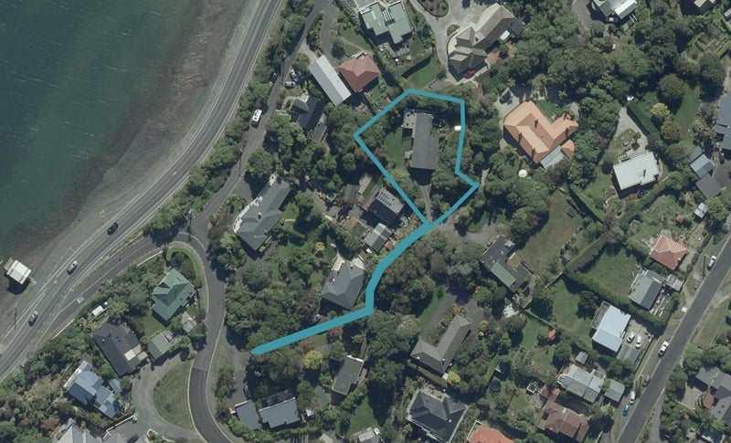 5 Marion Street, Macandrew Bay, Dunedin - Carousel 1