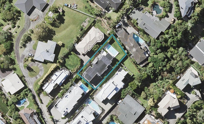 46A Castor Bay Road, Castor Bay, Auckland - Carousel 1