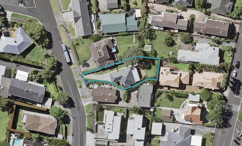 1/144 Selwyn Avenue, Mission Bay, Auckland - Carousel 1
